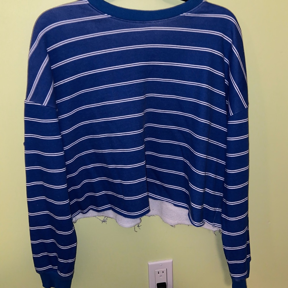 Blue Garage cropped sweater